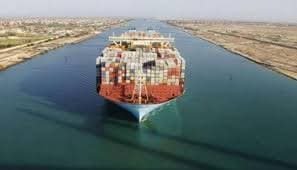 قناة السويس تحقق 61 مليار دولار لمصر في 10 سنوات
