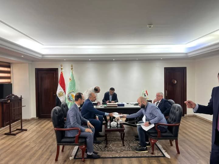 وزير الزراعة: لقاءات دورية مع النواب لتلبية مطالب المزارعين وتحقيق التنمية الزراعية