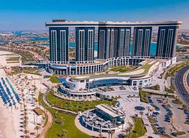 المنظمة العربية للسياحة تختار العلمين الجديدة عاصمة المصايف العربية لعام 2025