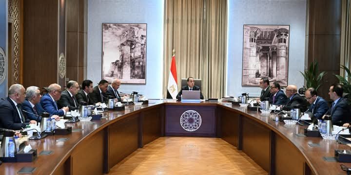 مدبولي يتابع مستجدات مشروع تطوير مدينة رأس الحكمة بالساحل الشمالي الغربي