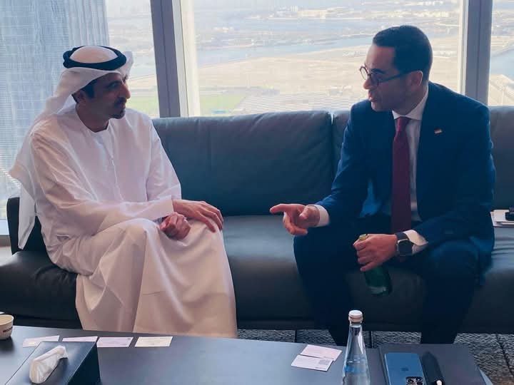 وزير الاستثمار يلتقي العضو المنتدب لـ«مدن العقارية» لاستعراض تطورات مشروع رأس الحكمة ومقومات الاستثمار في مصر