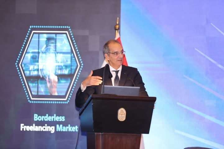 وزير الاتصالات: تبني الذكاء الاصطناعي ركيزة أساسية لبناء مصر الرقمية وتعاون مصري – أمريكي لتسريع استخدامه في القطاعات الحيوية