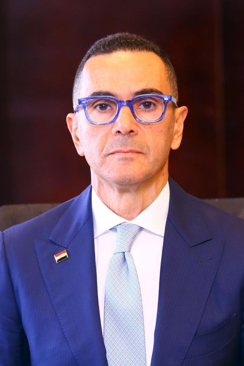 وزير الاستثمار يتوجه إلى الإمارات لبحث تعزيز العلاقات الاقتصادية وجذب الاستثمارات إلى مصر