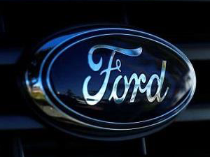 فورد تستدعي أكثر من مليون سيارة في أمريكا