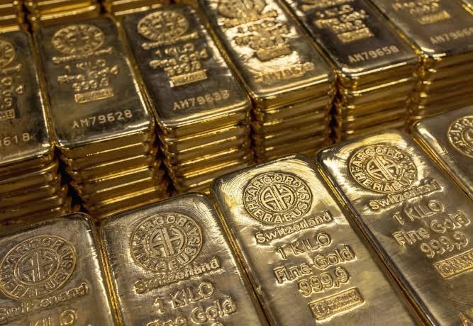 تراجع أسعار الذهب مع تفاؤل الأسواق بمحادثات التجارة الأميركية الصينية وترقب قرار الفدرالي