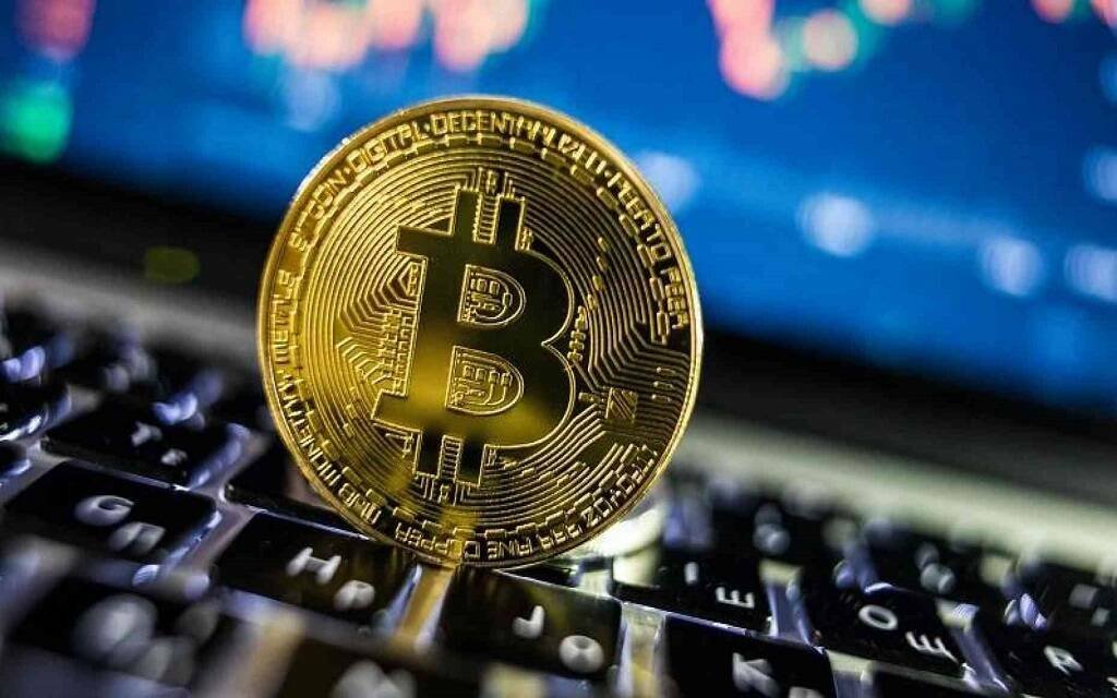 أسعار العملات المشفرة اليوم الخميس.. بيتكوين تلامس 108 آلاف دولار