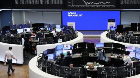 الأسهم الأوروبية تغلق على تراجع وسط ترقب محادثات التجارة الأميركية