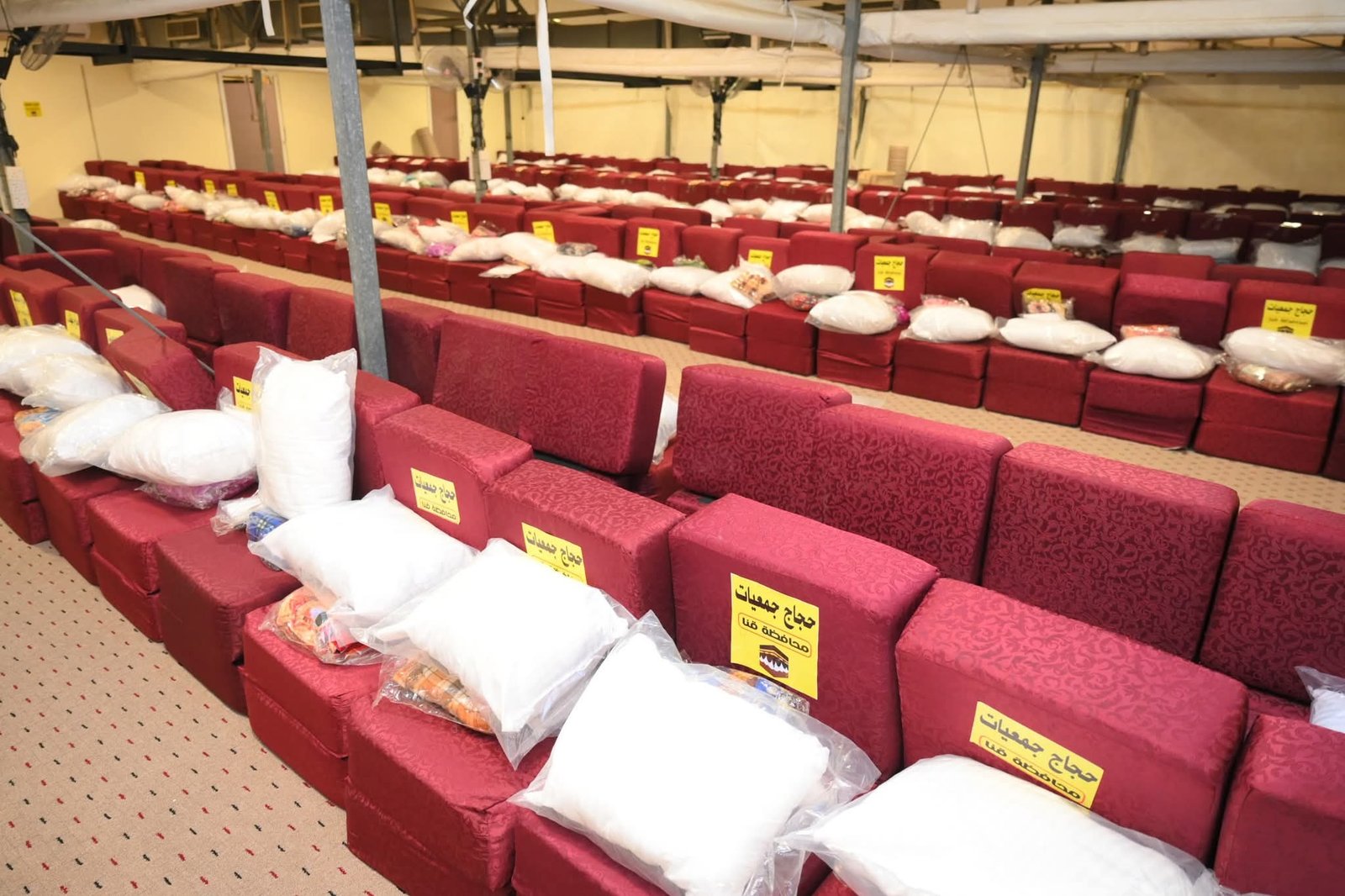 رئيس بعثة حج الجمعيات الأهلية يراجع خطة تصعيد الحجاج إلى عرفات غدًا