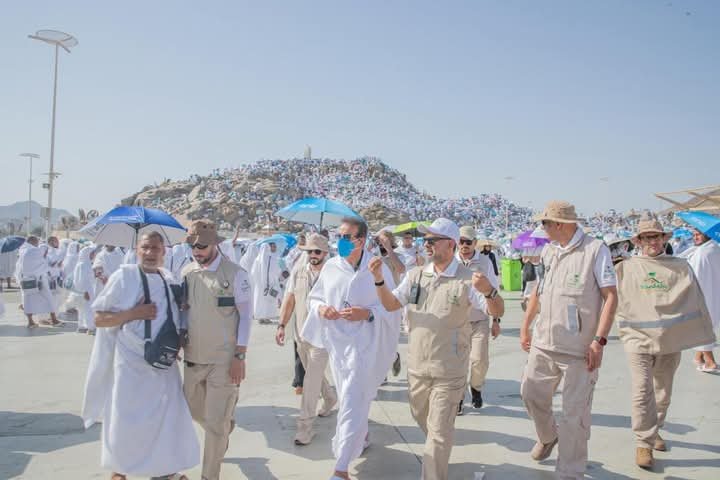 وزير الصحة يطمئن على الحالة الصحية للحجاج المصريين ويشيد بجهود السعودية في توفير الرعاية الطبية