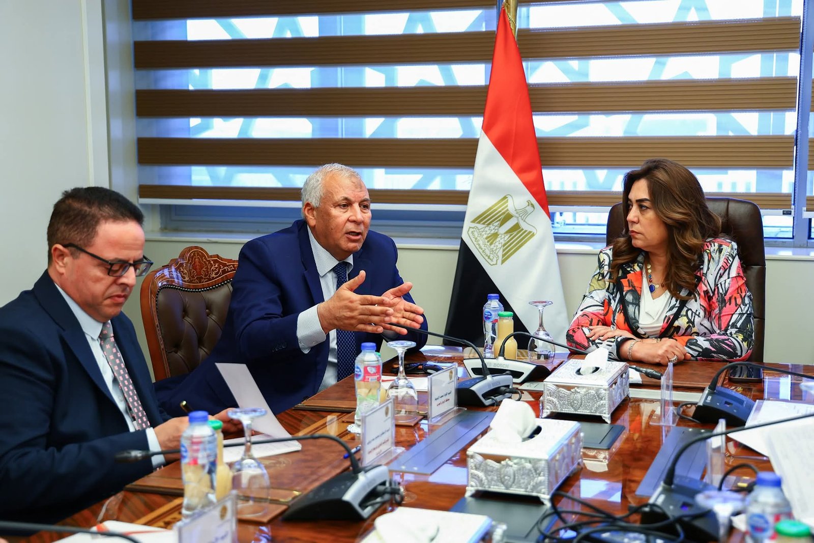 مركز لإنتاج الحرير الطبيعي في الوادي الجديد.. خطوة استراتيجية لتوطين صناعة مستدامة في مصر