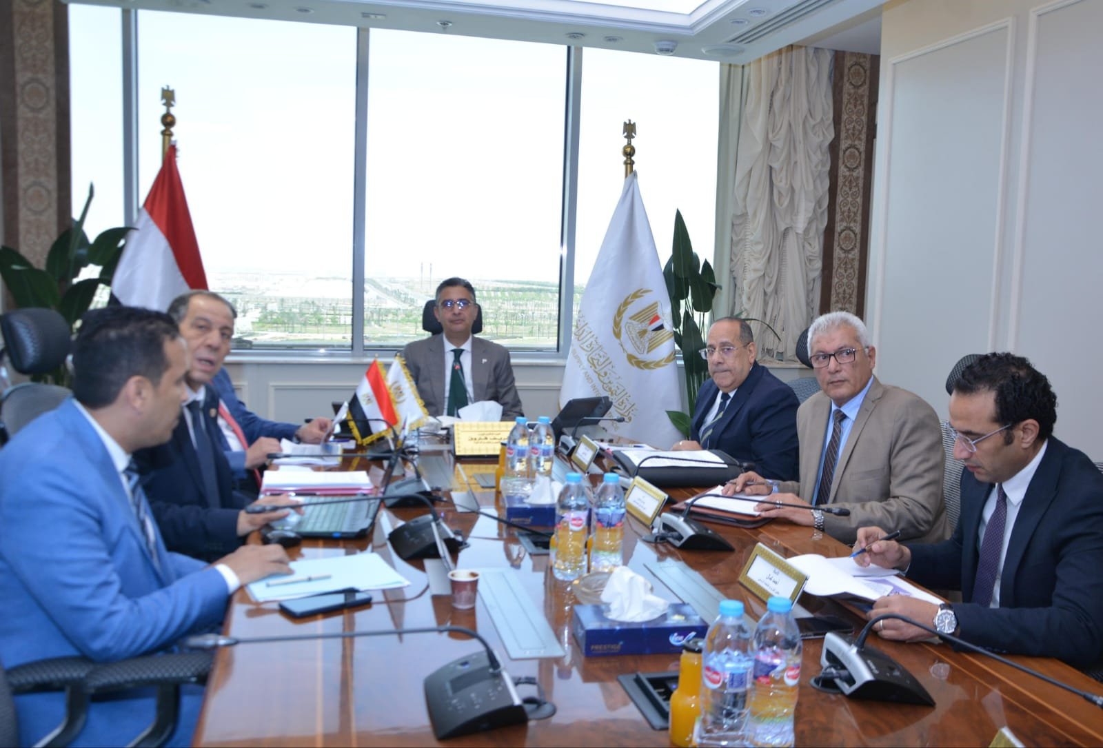 وزير التموين يبحث مع رئيس “السكر والصناعات التكاملية” خطط التطوير وتعزيز الإنتاج المحلي لتحقيق الاكتفاء الذاتي