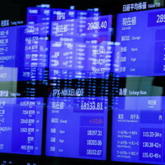 نيكي الياباني يرتفع بدعم من تراجع الين وانحسار التوترات التجارية بين واشنطن وبكين