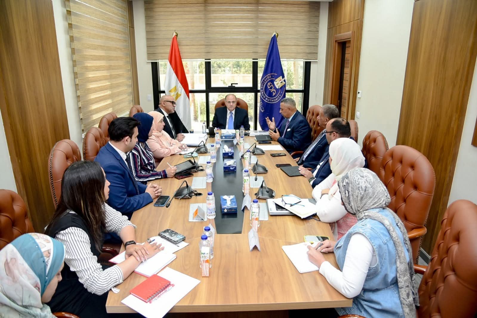 رئيس هيئة الدواء يبحث مع ممثلي شركة “الأندلس” سبل دعم التصنيع المحلي للمستحضرات الدوائية