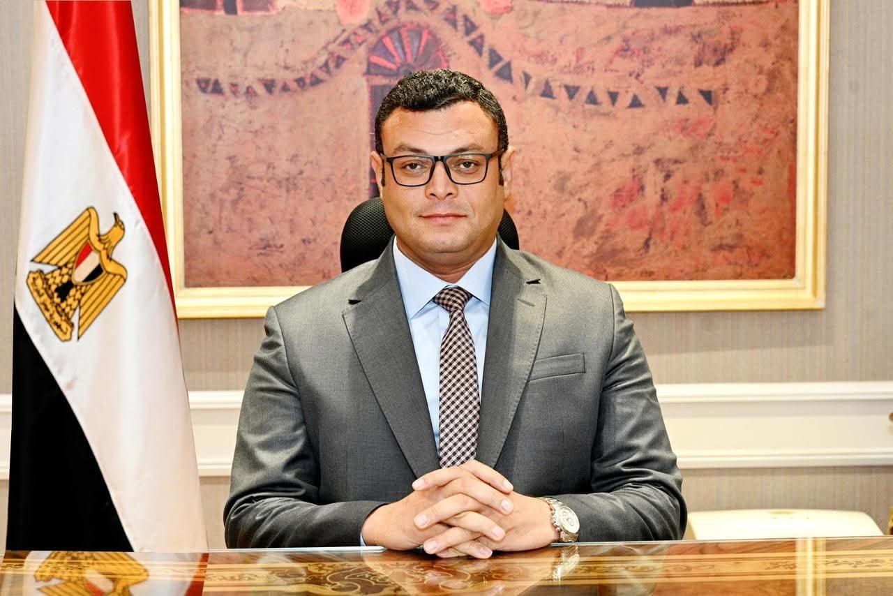 وزير الإسكان يٌصدر قرارًا بإزالة 89 حالة تعد ومخالفة بناء بمدينة الشروق