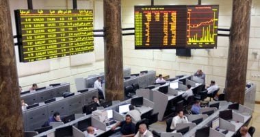 المؤشر الرئيسي للبورصة يتجاوز مستوى 35 ألف نقطة بمنتصف تعاملات الأحد