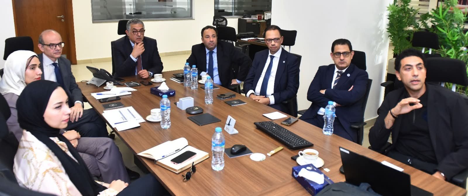 رئيس هيئة الاستثمار يلتقي المدير الإقليمي لشركة “مينهارت” السنغافورية لبحث التوسع في الاستثمارات في قطاع السياحة بمصر