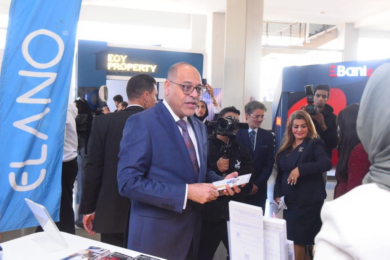 وزير العمل: الذكاء الاصطناعي والتحول الرقمي يعيدان تشكيل خريطة الوظائف في مصر