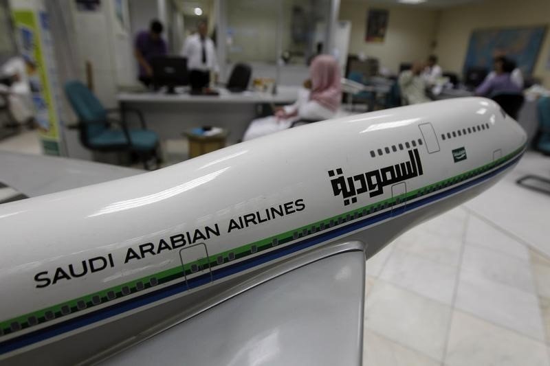 السعودية تعتزم فتح أبواب مطاراتها أمام القطاع الخاص