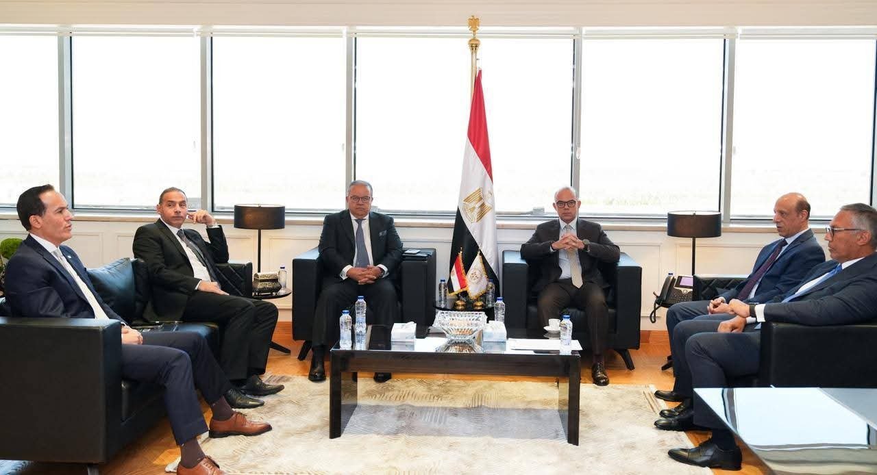 وزير الاستثمار ينسق بين 5 جهات للربط الإلكتروني وتيسير خدمات المستثمرين