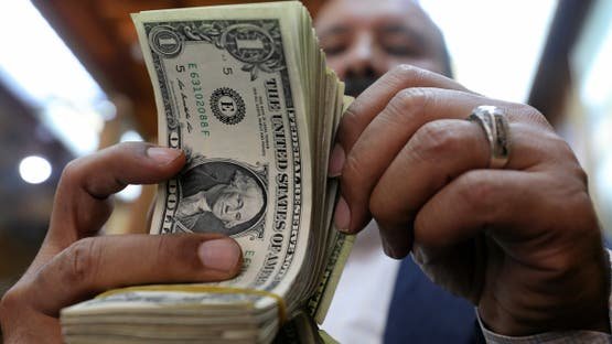 الحرب تدعم الدولار.. صعود ملحوظ في التداولات الآسيوية