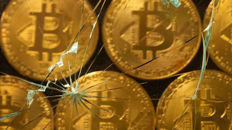 العملات المشفرة ترتفع بقوة مع تصاعد التوترات الإقليمية وبيتكوين تتخطى 71 ألف دولار