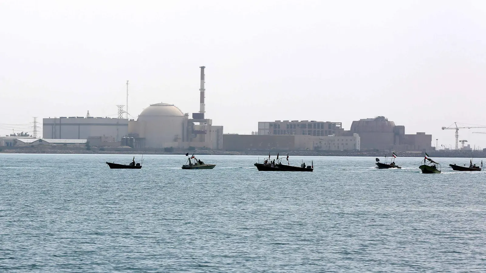 روسيا تحذر من تدهور الوضع في محطة بوشهر النووية الإيرانية