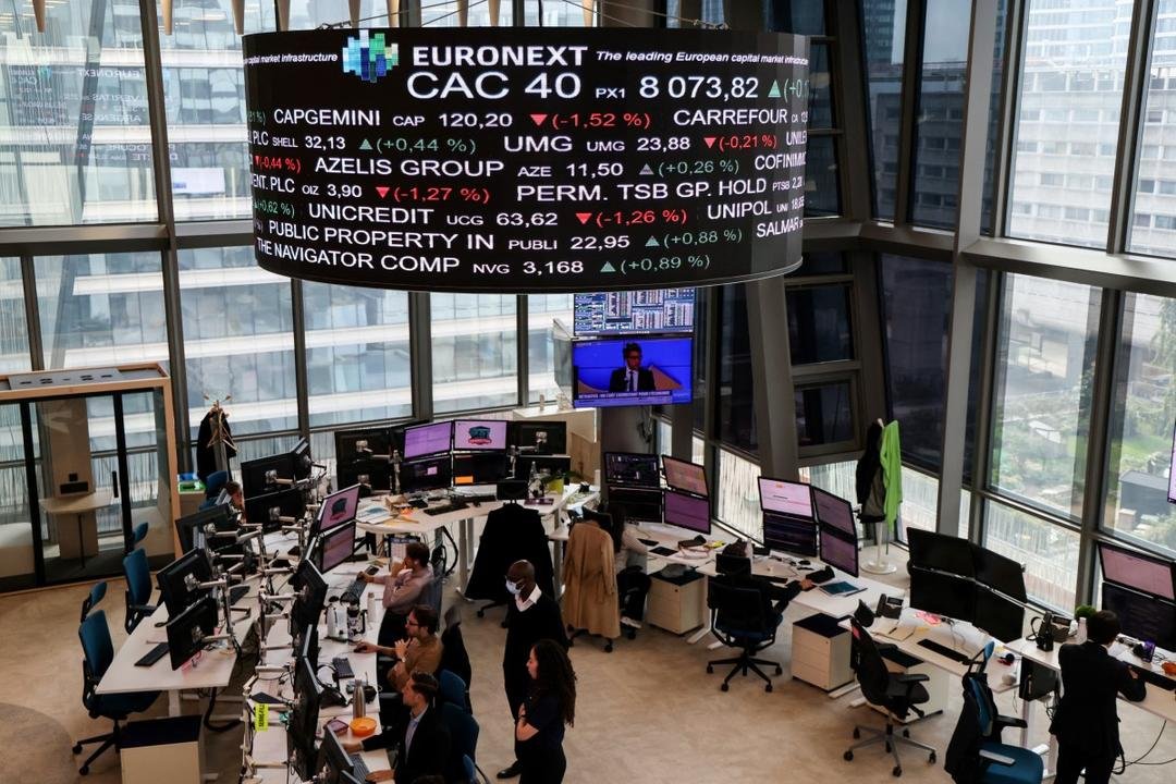 الأسهم الأوروبية تتباين مع تصاعد التوترات في الشرق الأوسط