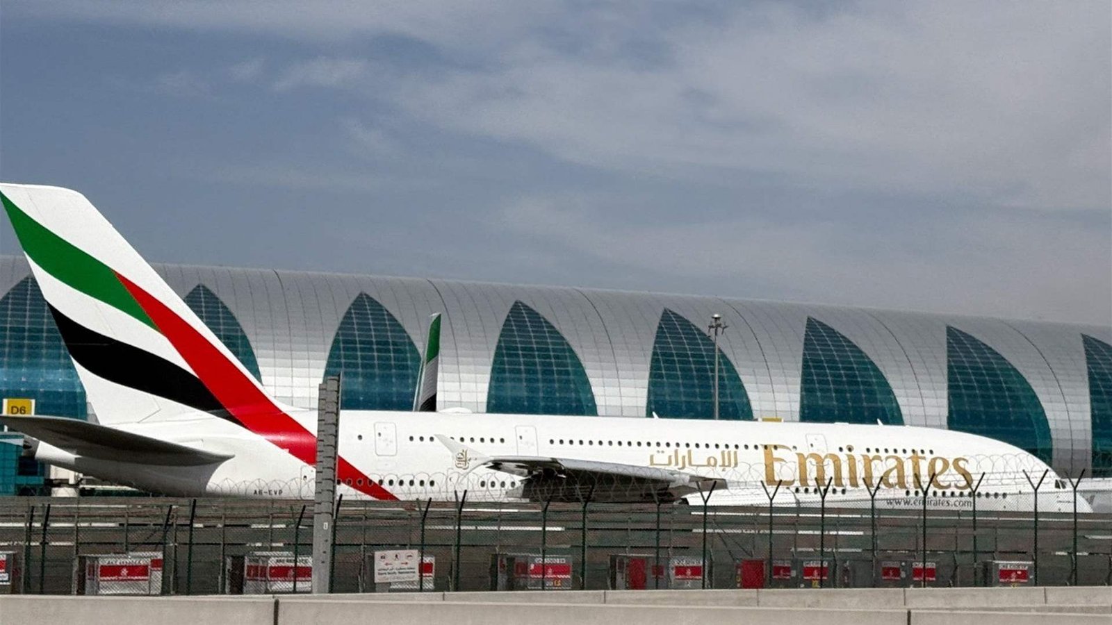 طيران الإمارات تتوقع تشغيل رحلات دبي بجدول محدود 