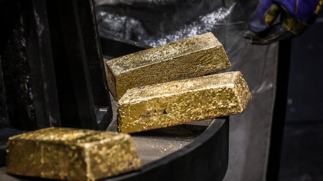 بعد موجة صعود قوية.. الذهب يدخل مرحلة تصحيح مع ارتفاع الدولار