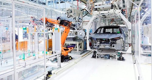 نمو قطاع الصناعات التحويلية الأميركي في مارس.. وصعود مبيعات التجزئة في فبراير