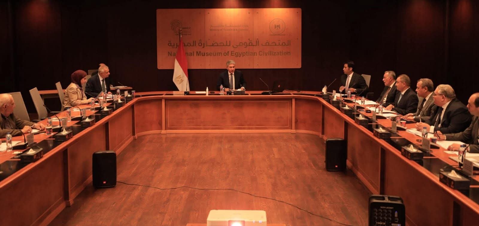 وزير السياحة والآثار يترأس اجتماع مجلس إدارة المتحف القومي للحضارة المصرية