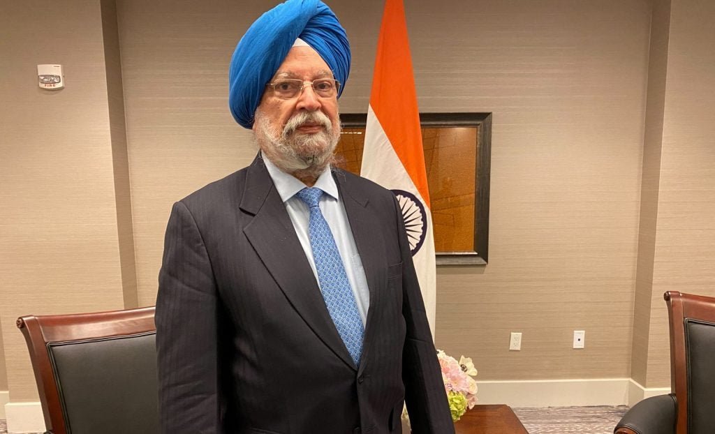 وزير النفط الهندي يزور قطر اليوم